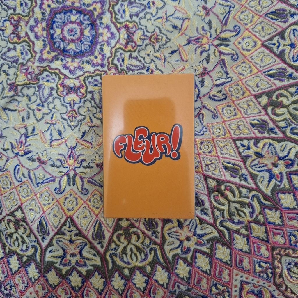 kaset pita fleur