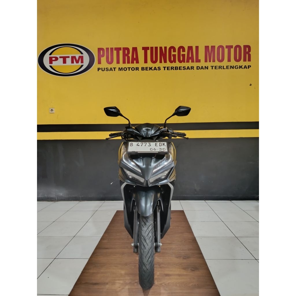 VARIO 125 CBS ISS