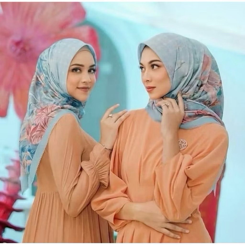 Buttonscarves Xanadu Marine