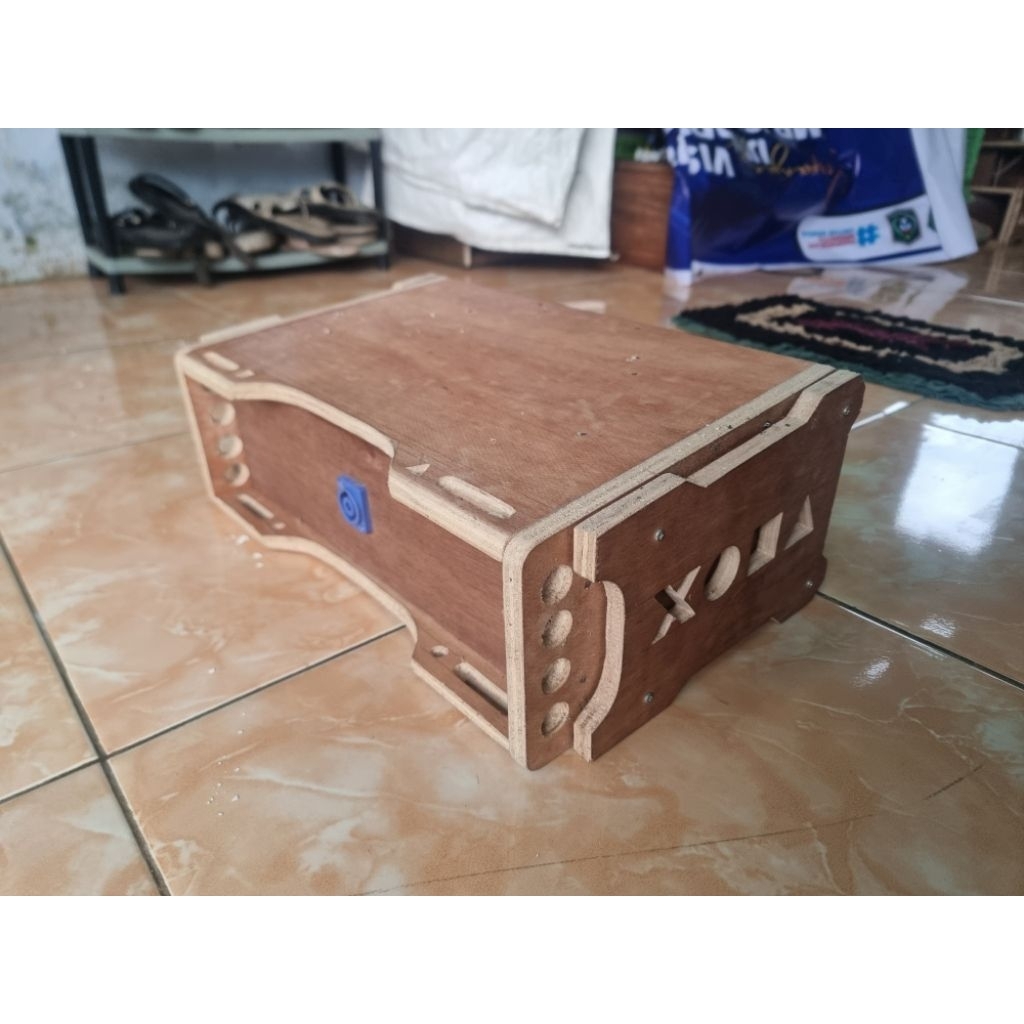 Box Line Array 4 Inch Double + tweeter Semi Meranti 12mm Model Martin Audio