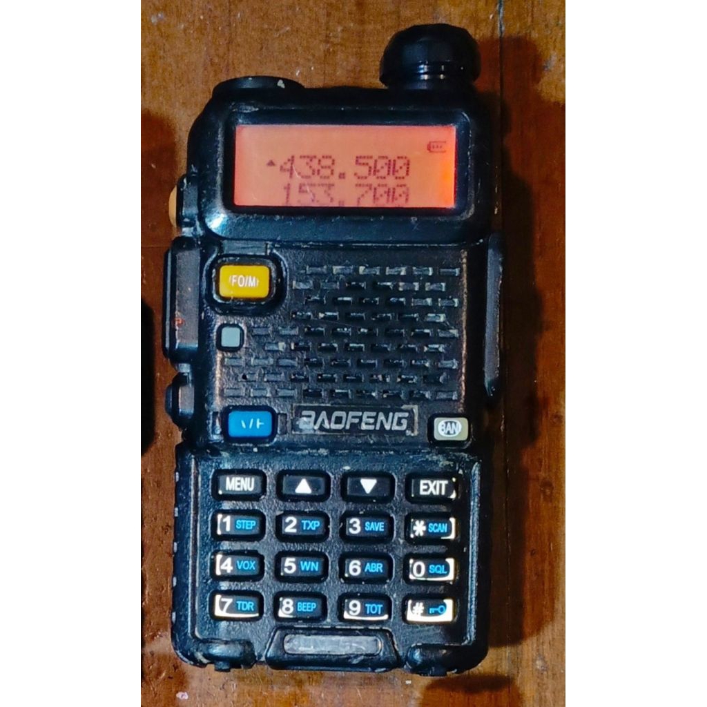 HT Bekas, Normal, Original Baofeng UV-5R, Dual Band VHF UHF, Batangan Tanpa Charger