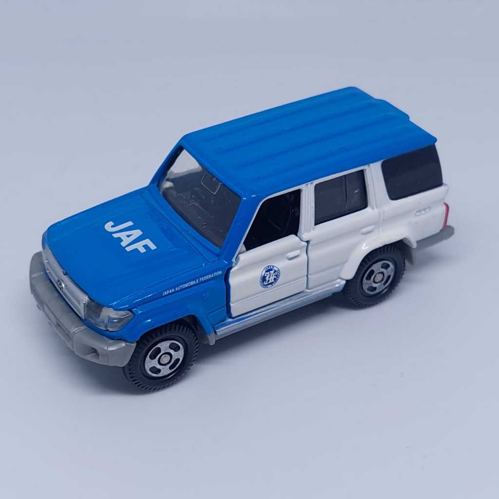 Tomica No 44 Toyota Land Cruiser JAF Road Service Car