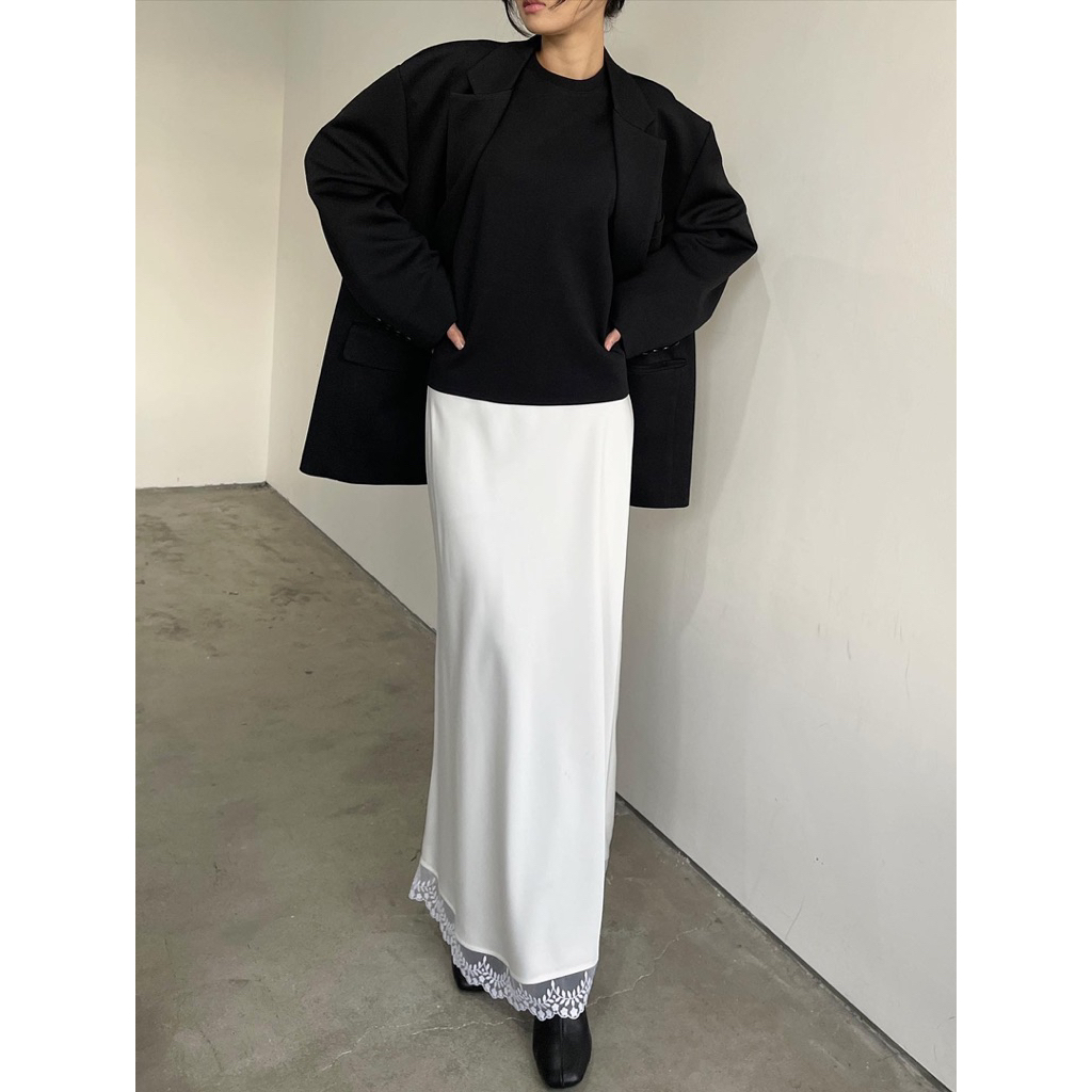 new sample lace skirt dan hattaco super oversized blazer