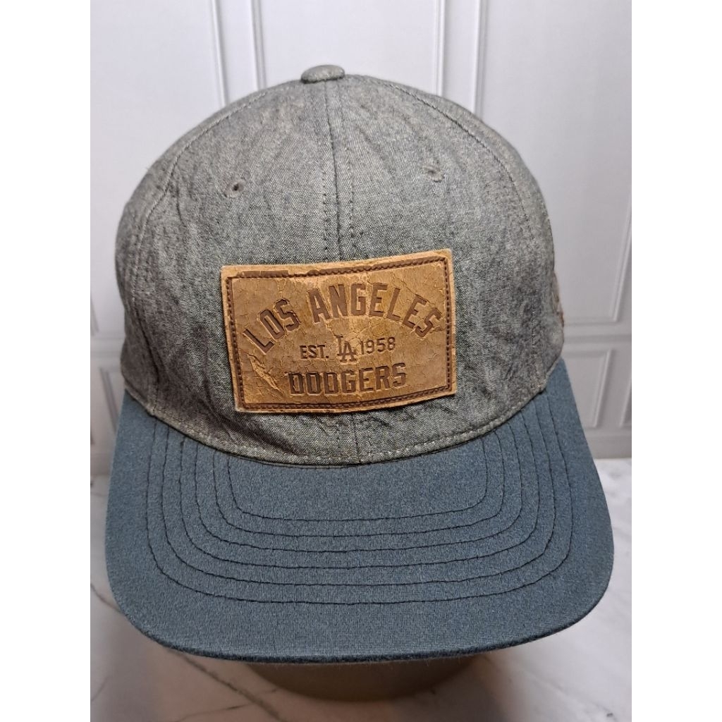 Topi Vintage MLB Second / Preloved Dodgers Los Angeles Major League Baseball Grey