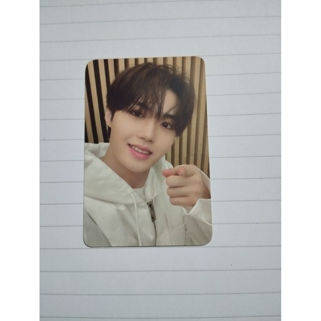 PC Doyoung TREASURE