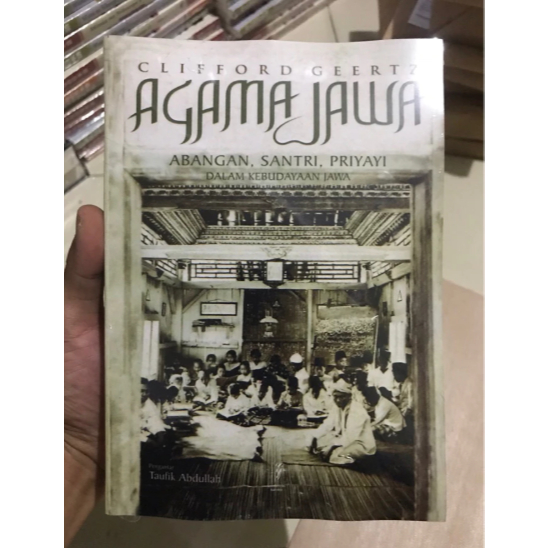 Agama jawa - abangan, santri, priyayi, dalam kebudayaan jawa