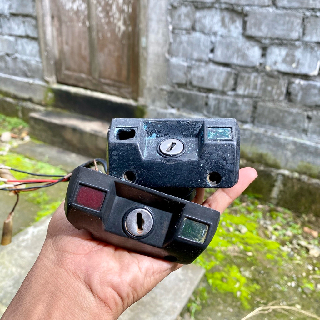 COVER KONTAK PLUS KUNCI KONTAK SETT V80.COVER KUNCI KONTAK V80.