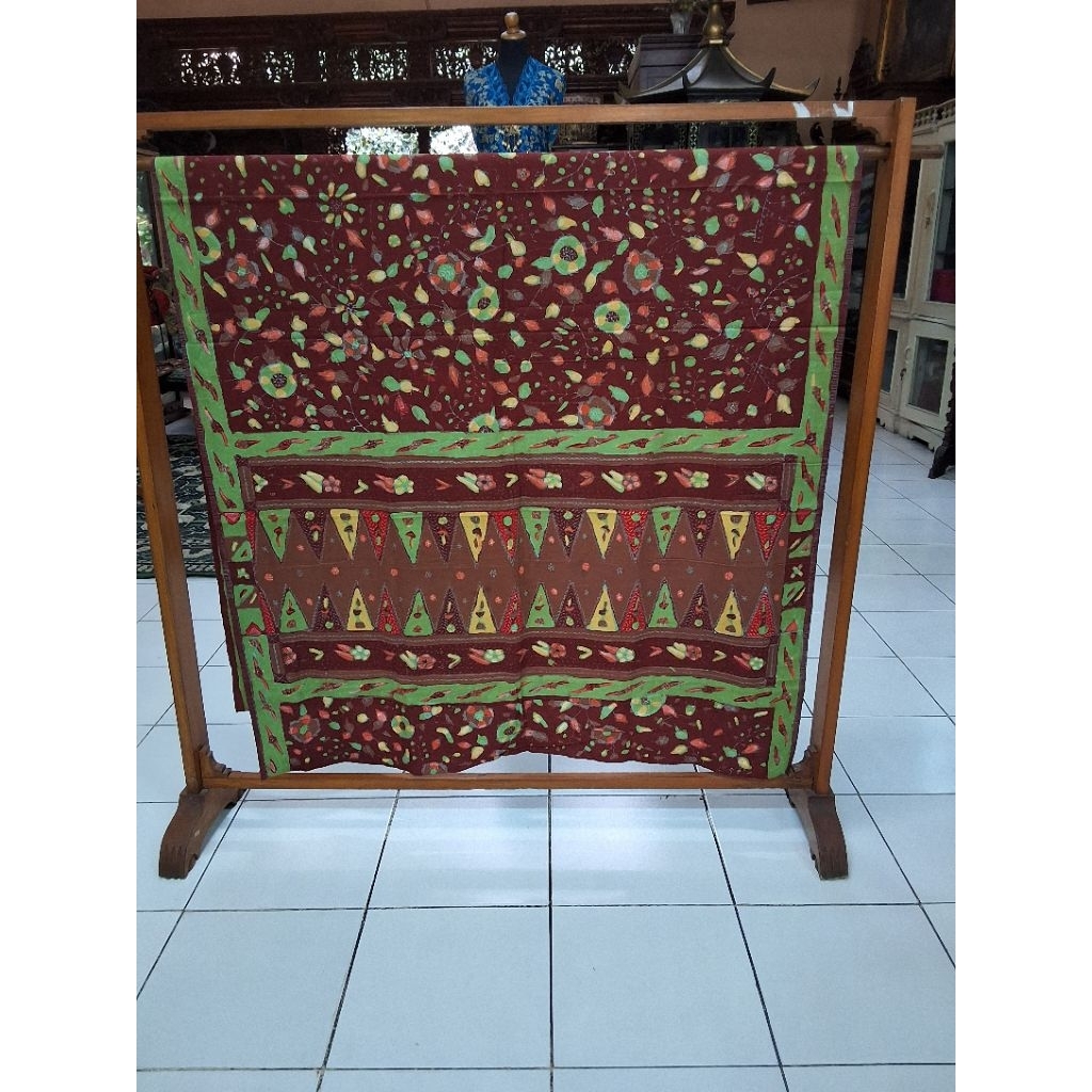 Kain Tumpal Pucuk Rebung/Kain Batik Pucuk Rebung/Kain Batik Tumpal Pucuk Rebung/Kain Batik Tumpal Be