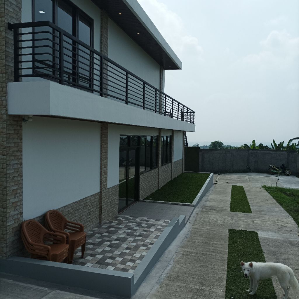 balkon railing minimalis