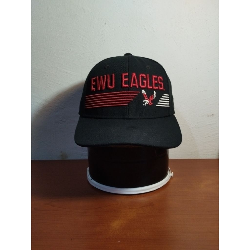 Topi Snapback Under Armour EWU Eagles