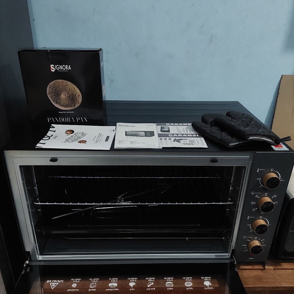 Oven Signora De Braun