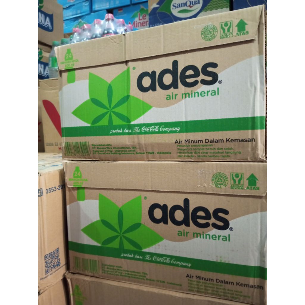Ades air mineral 600ml 1 karton isi 24 botol/ air mineral botol / air minum