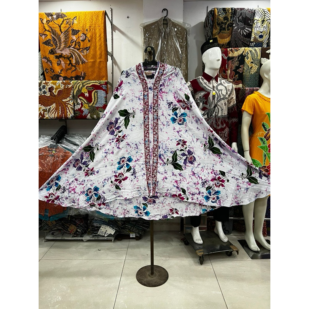mukena sunan batik atas bawah ( ukuran bisa dilihat di spesifikasi dan deskripsi )