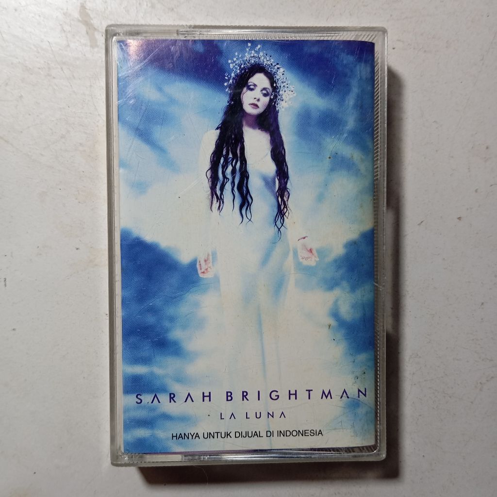 Kaset Sarah Brightman La luna
