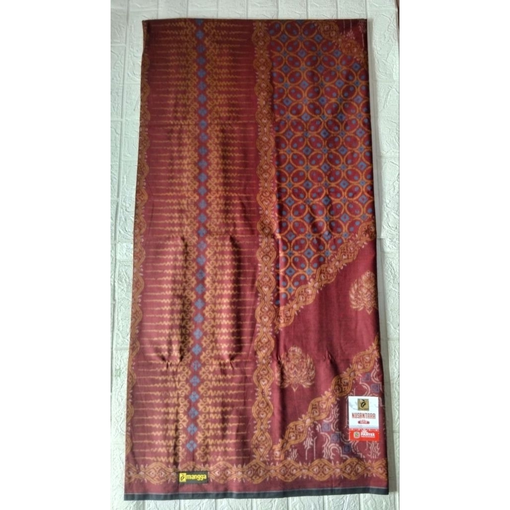 Sarung mangga gold kembang Nusantara motif batik