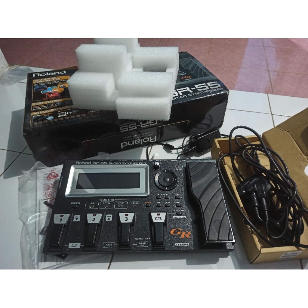efek roland GR 55 likenew seperti baru