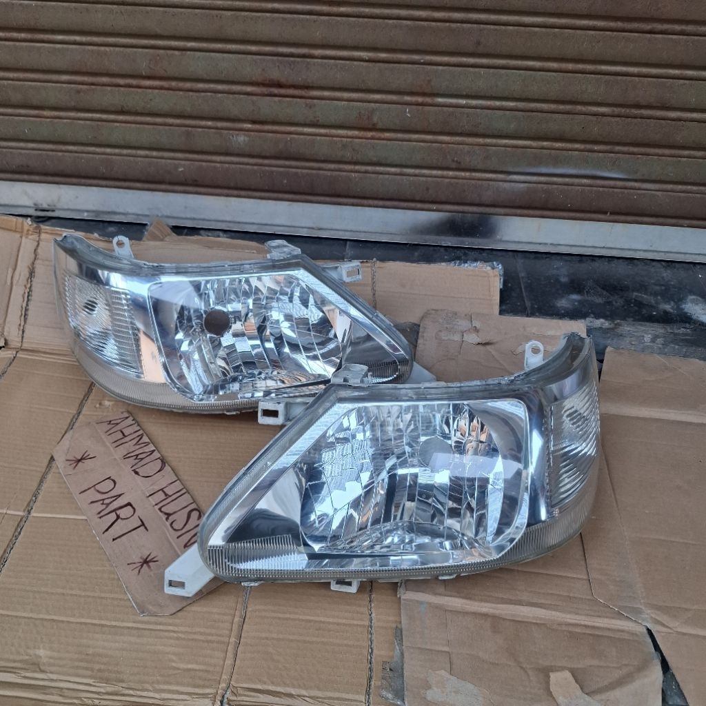 lampu depan headlamp nissan serena c24 original