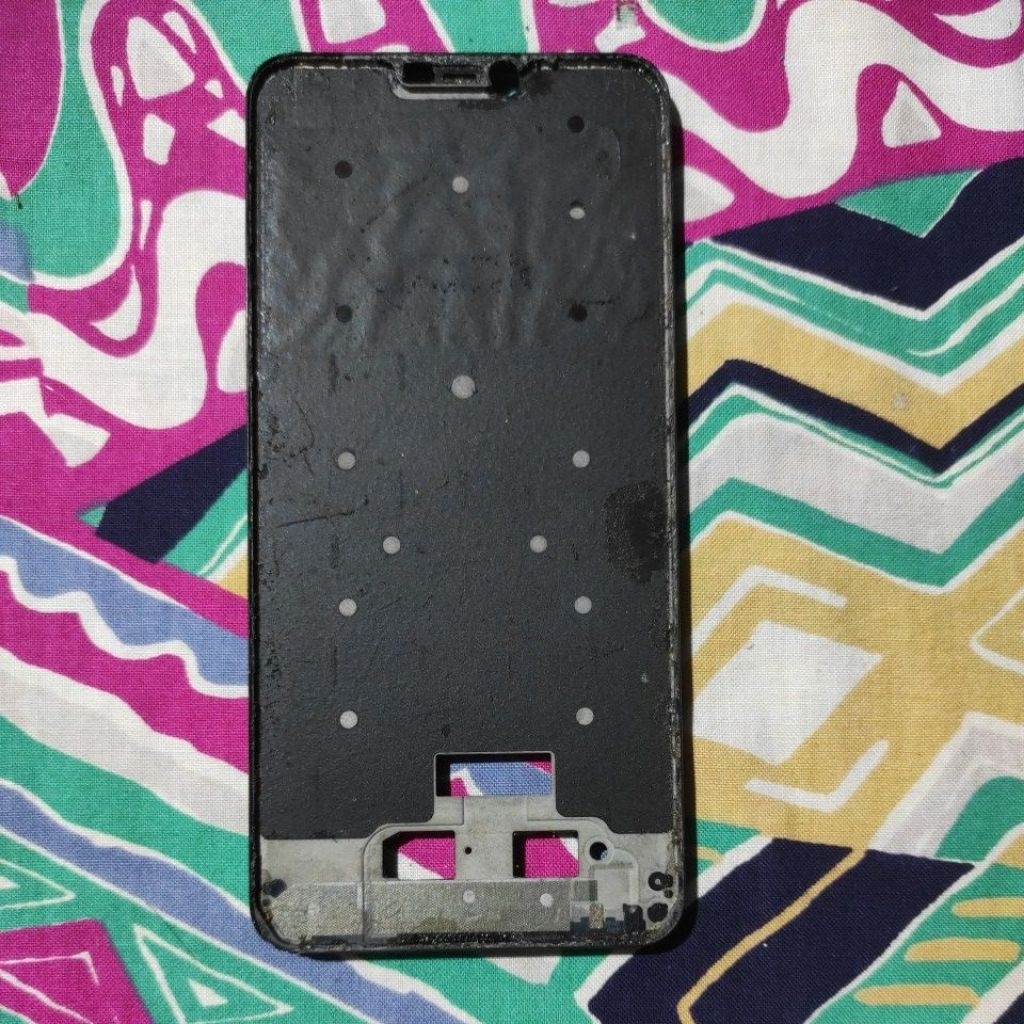 FRAME DUDUKAN TATAKAN LCD LAYAR VIVO Y81/Y83 ORIGINAL COPOTAN MINUS CUIL SESUAI FOTO