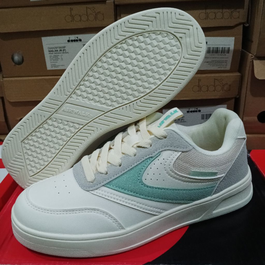 Airwalk Darcy (krem) 100% original