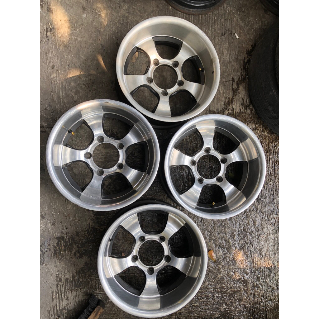 velg R15 H5x139 celong lebar 7