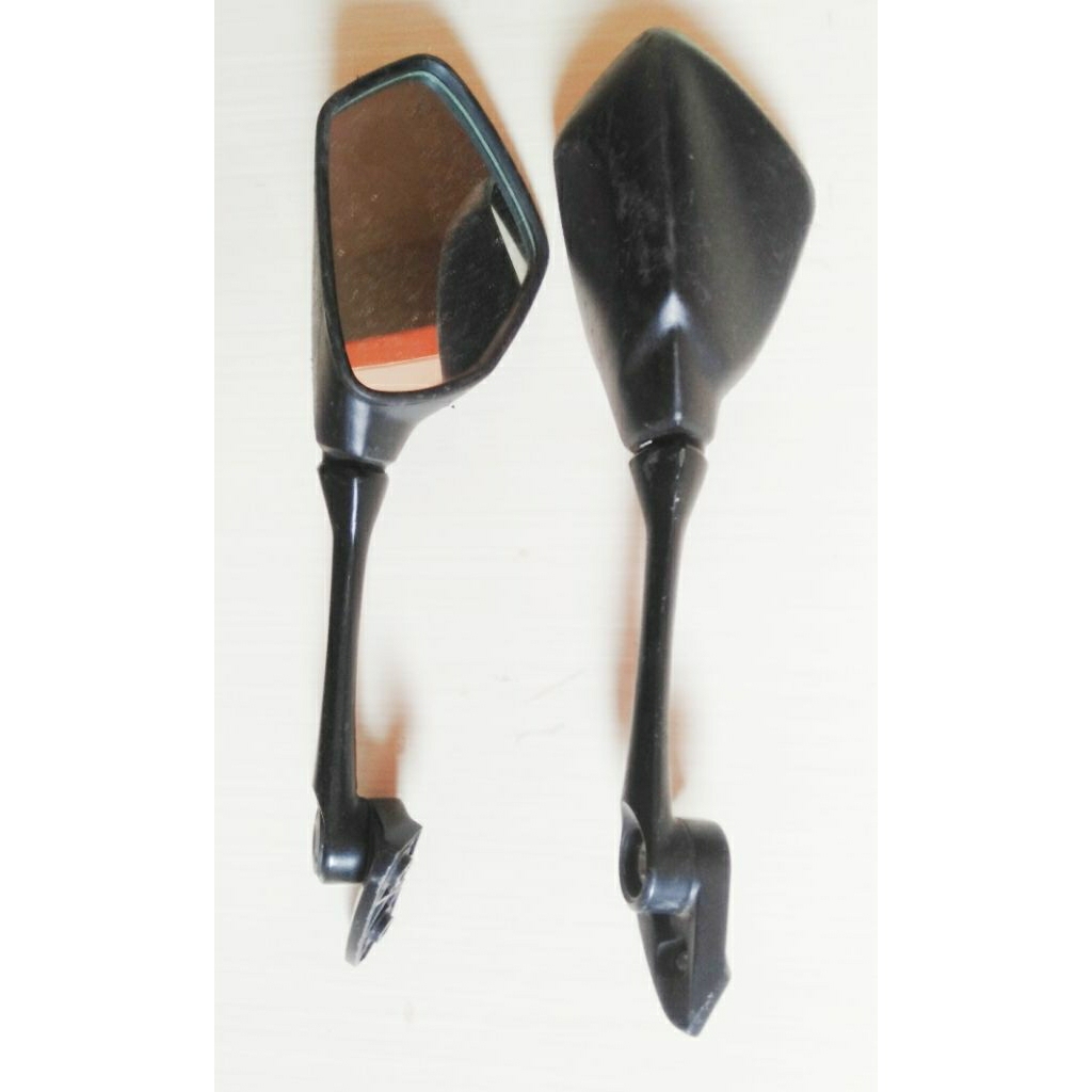 Spion kanan kiri Suzuki gsx r 150 bekas original
