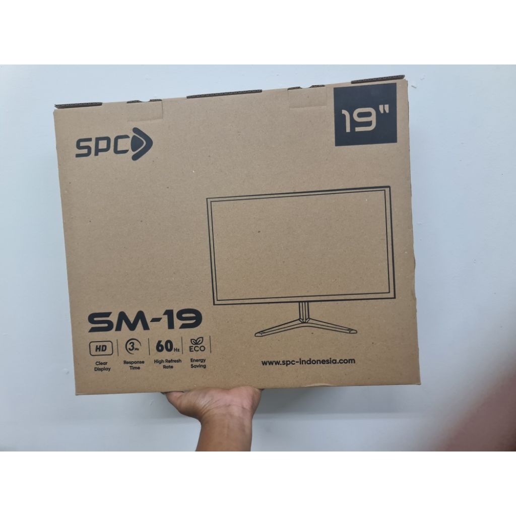 Monitor LED 19 inch Baru