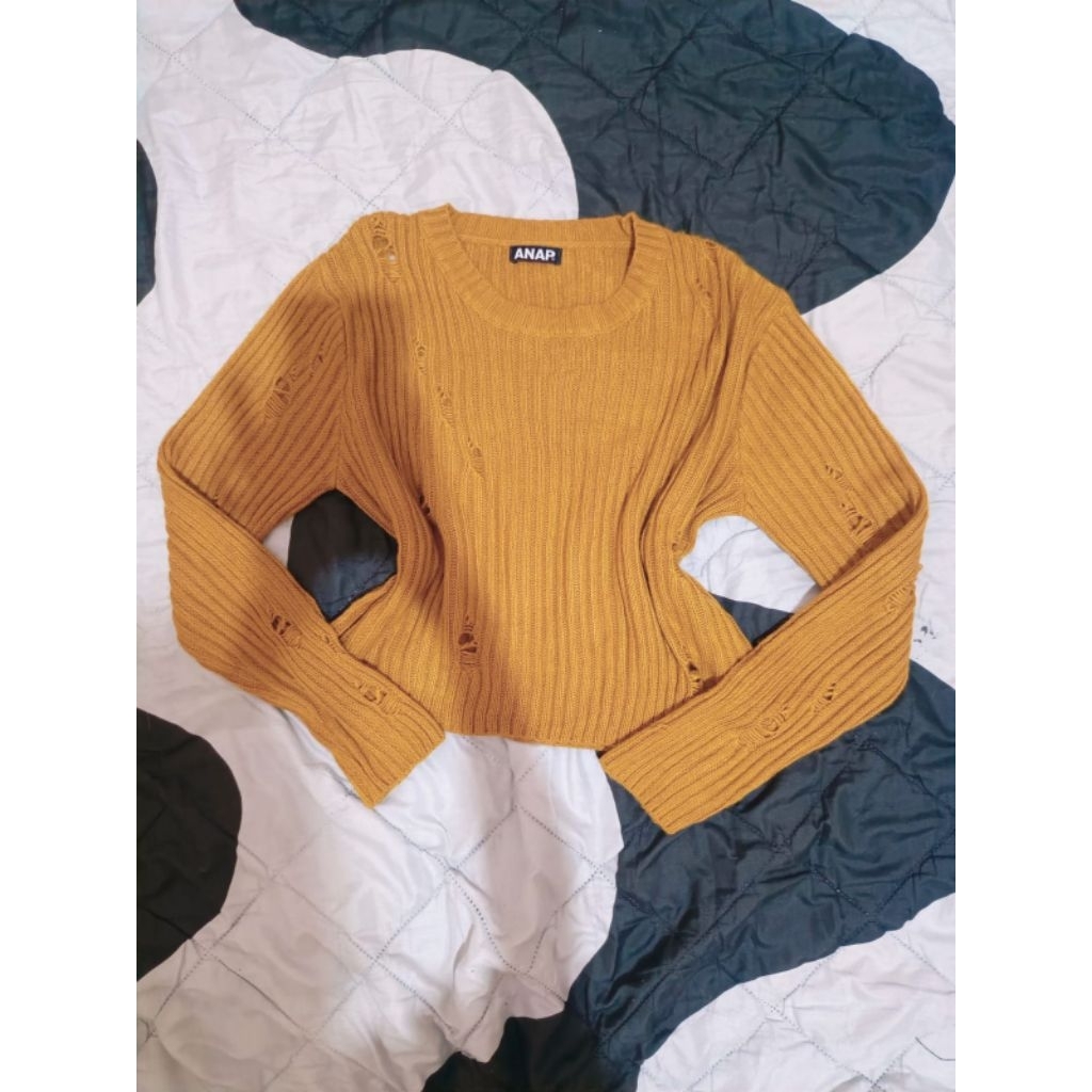 Preloved Atasan Perempuan Sweater Rajut Ripped Distressed Coklat