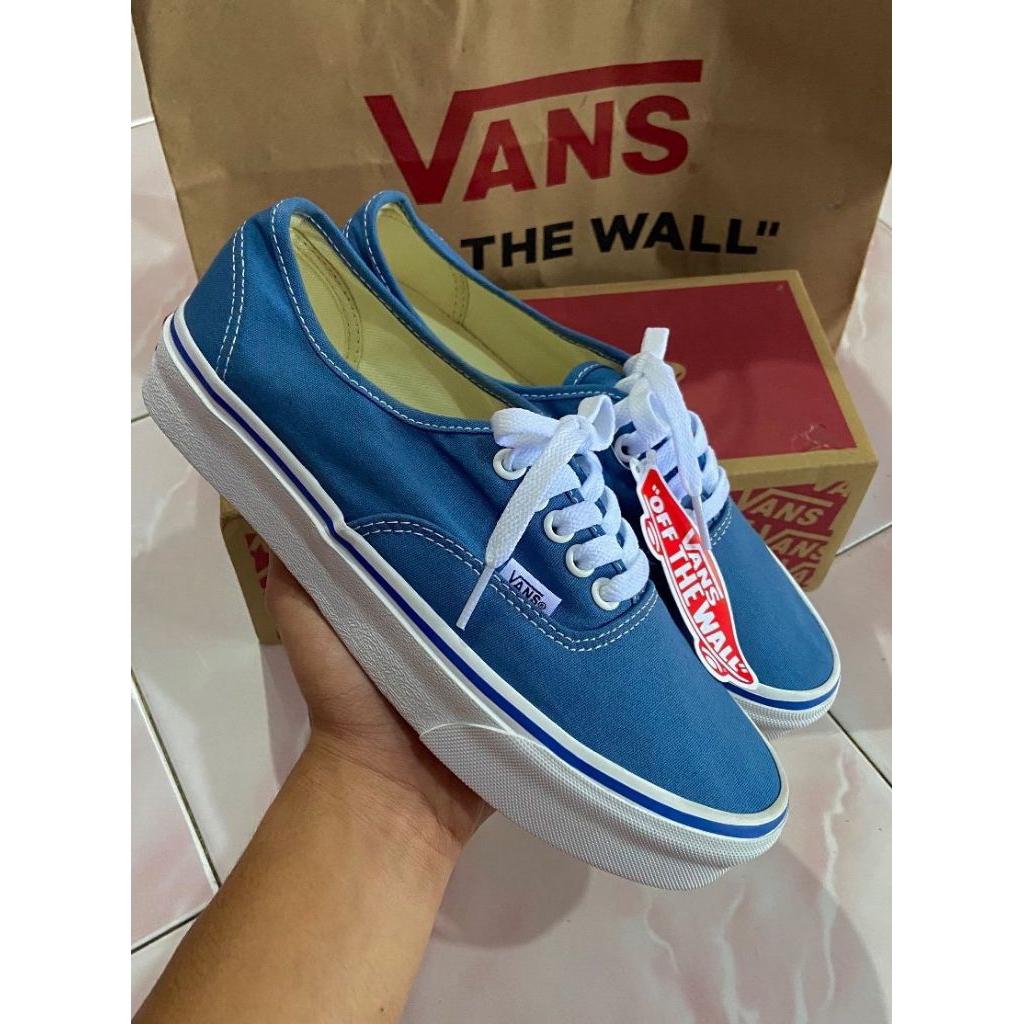 vans authentic navy