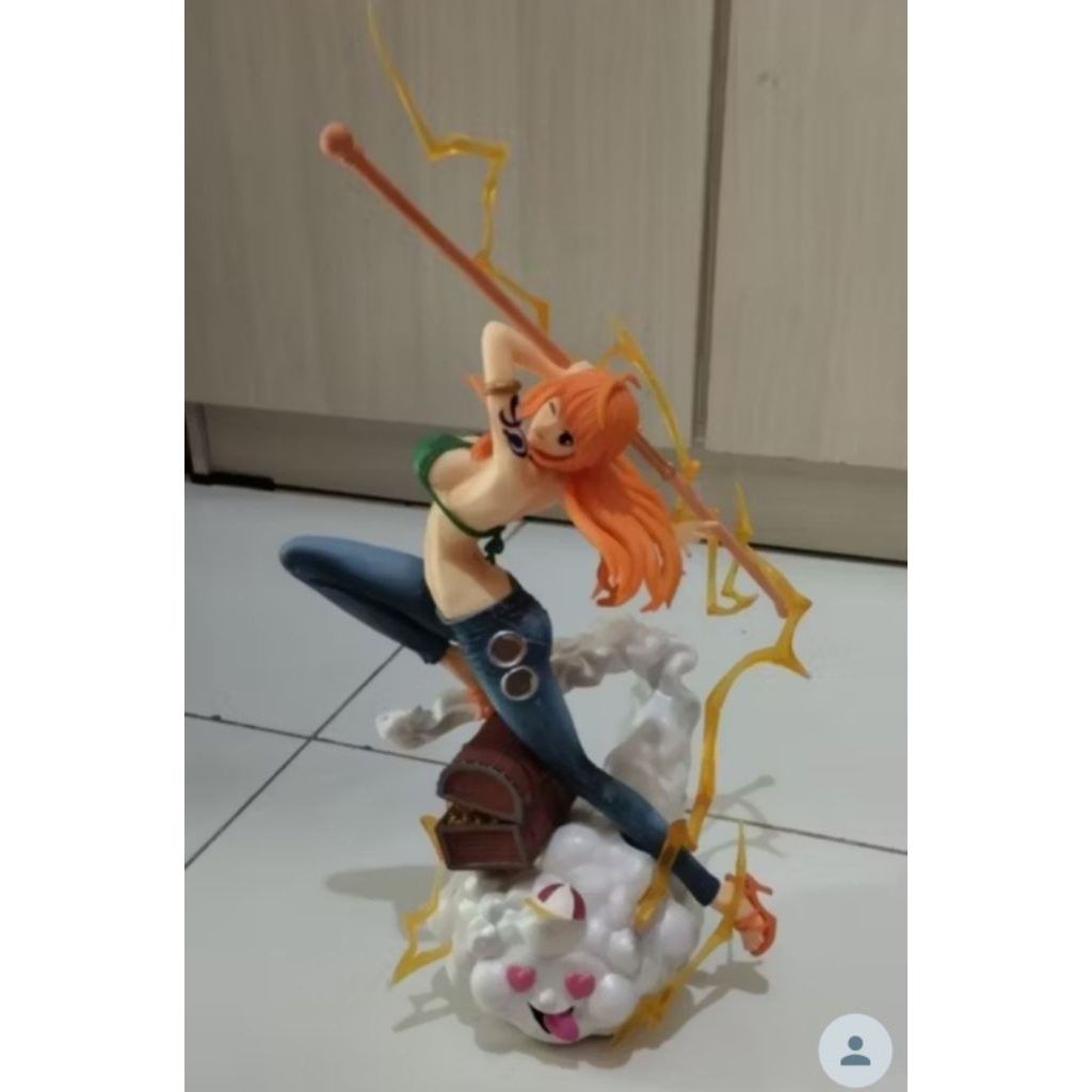 Action Figure One Piece Nami