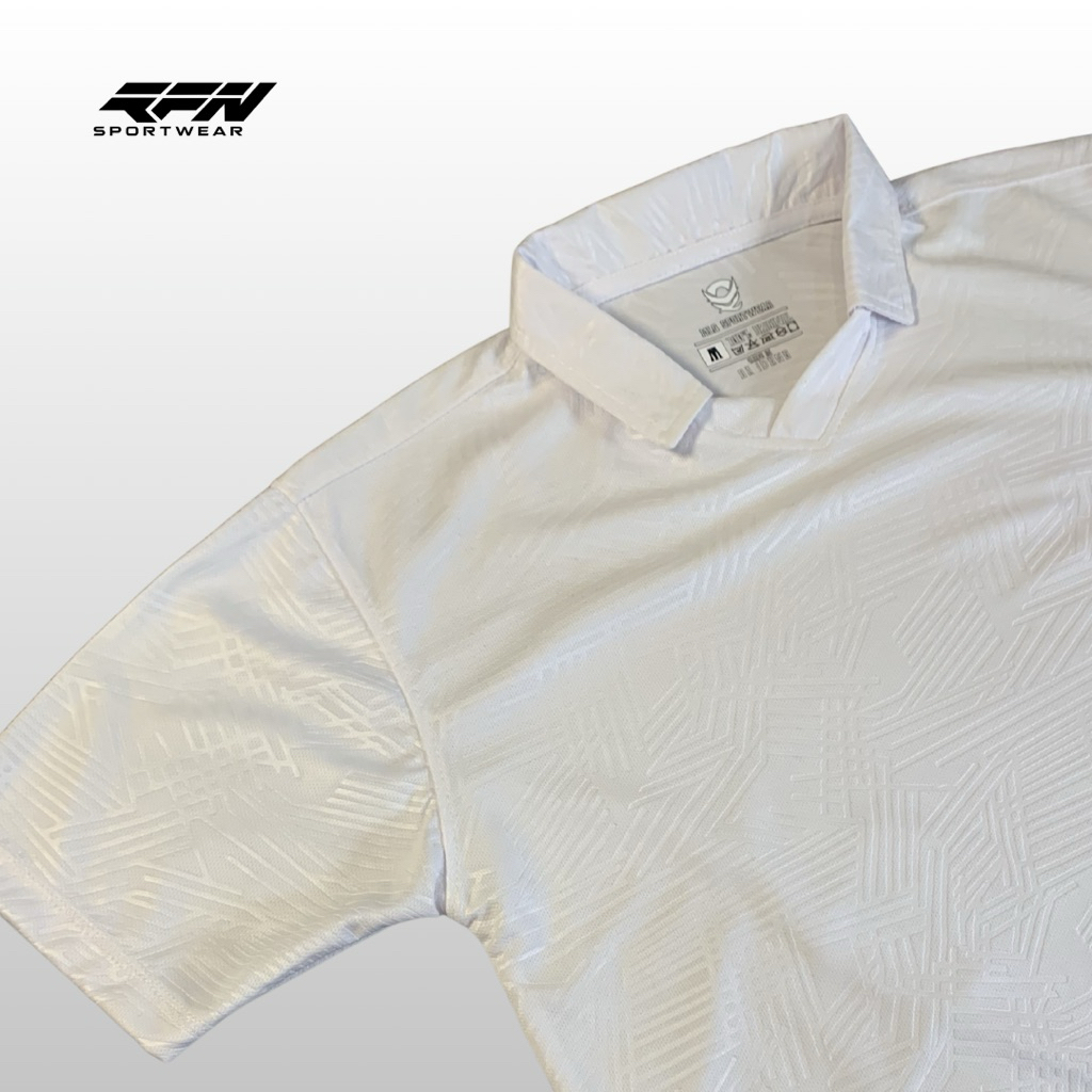 JERSEY OLAHRAGA BERKERAH DRY FIT EMBOSE PUTIH