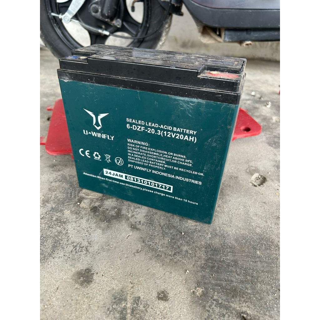 Aki Sepeda Listrik Uwinfly 12V 20Ah lemah