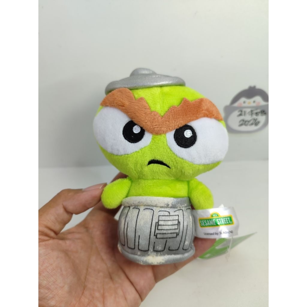 boneka oscar the grouch sesame street minus pudar