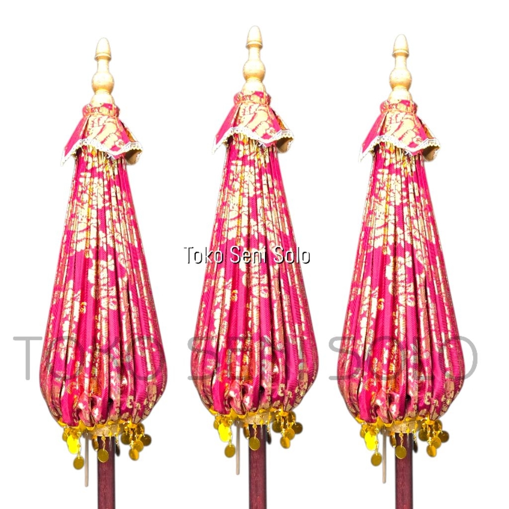 Payung Keraton Merah Motif Bunga Emas 2 meter / Payung dekorasi pengantin jaranan Tedung Jawa Bali T