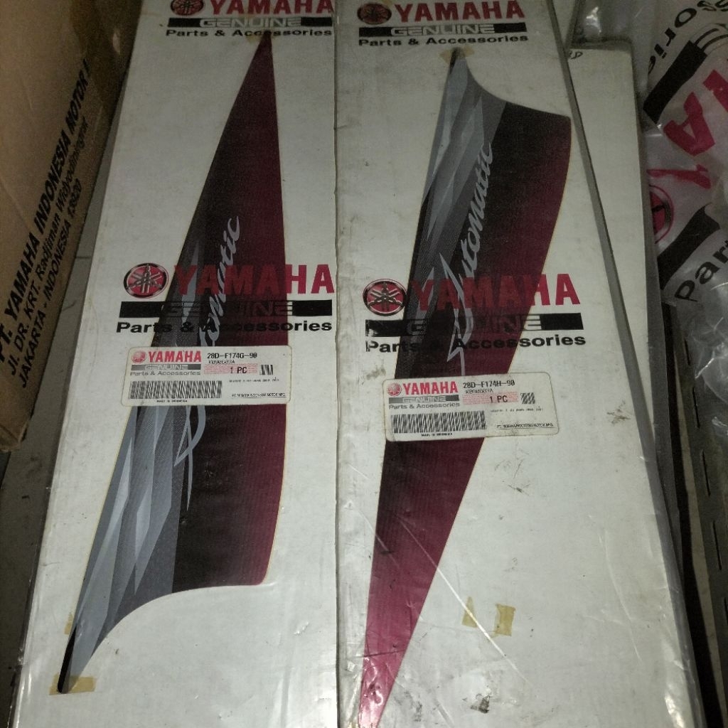STRIPPING STIKER MERAH MIO SMILE ORIGINAL YAMAHA YGP ASLI