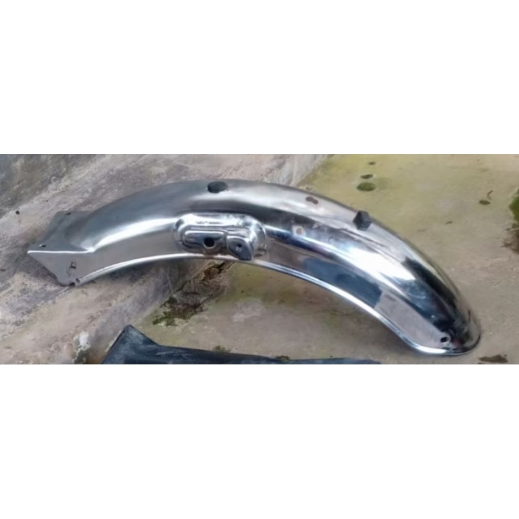 spakbor belakang GL100 original second