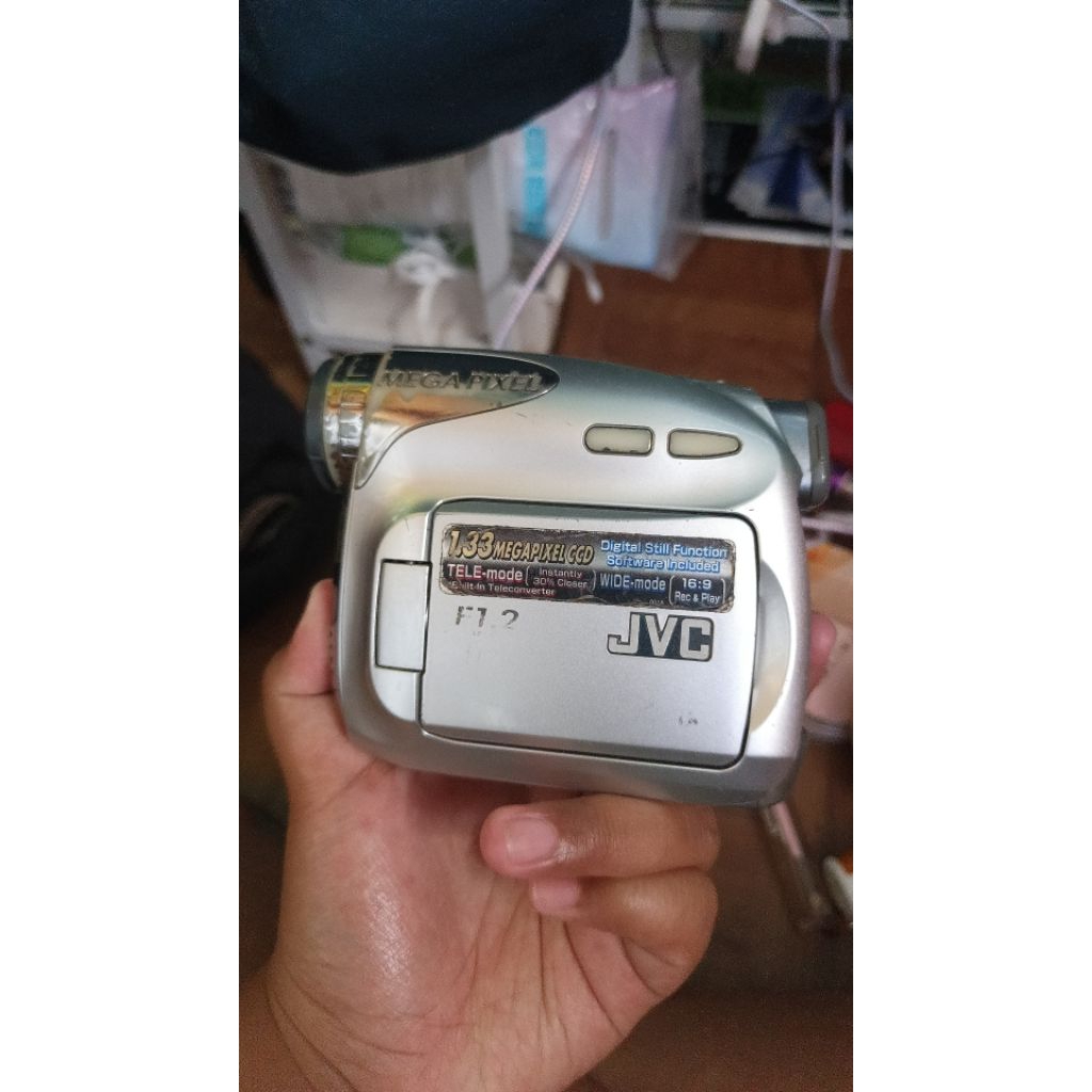 HANDYCAM JVC - GAMBLING