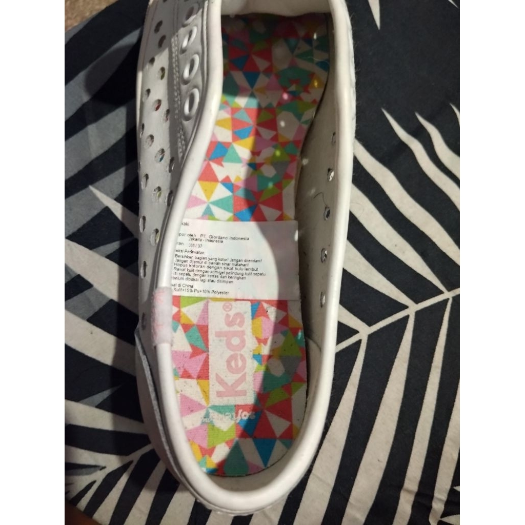 Sepatu Wanita Keds Original (bekas)