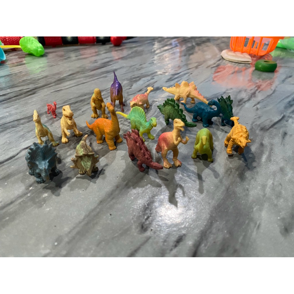 Mainan Dino Preloved