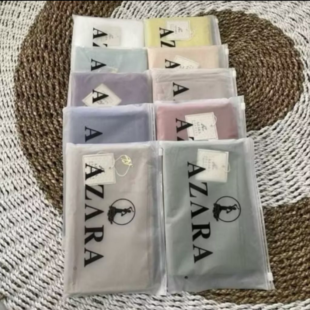 HIJAB SEGI EMPAT AZARA