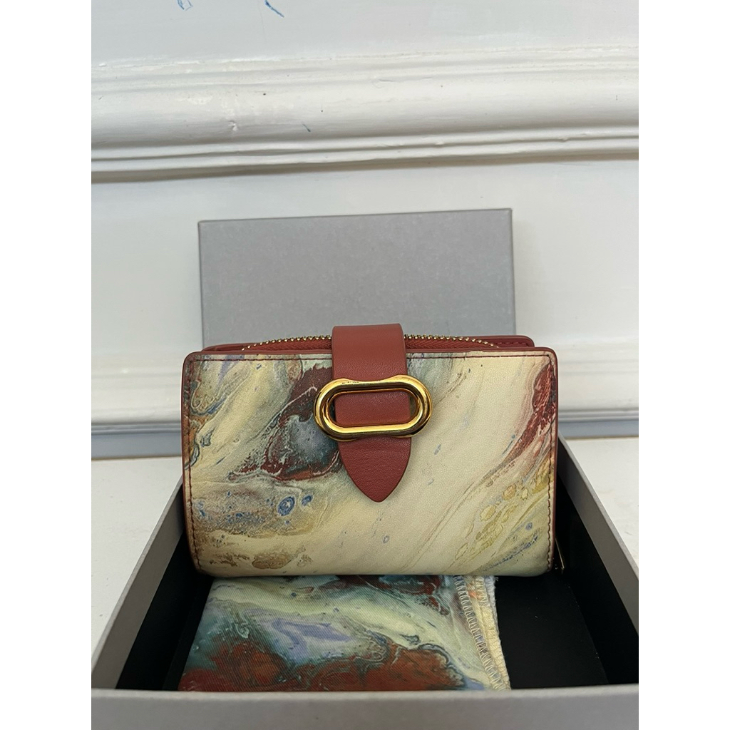 PRELOVED DOMPET CHARLES AND KEITH