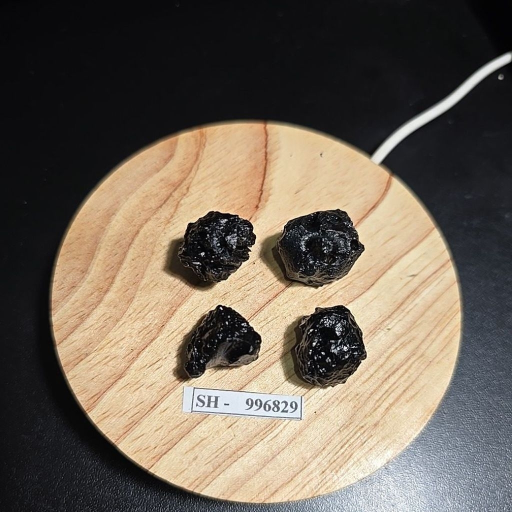 SATAM METEORITE TEKTITE ROUGH HQ BATU ASLI