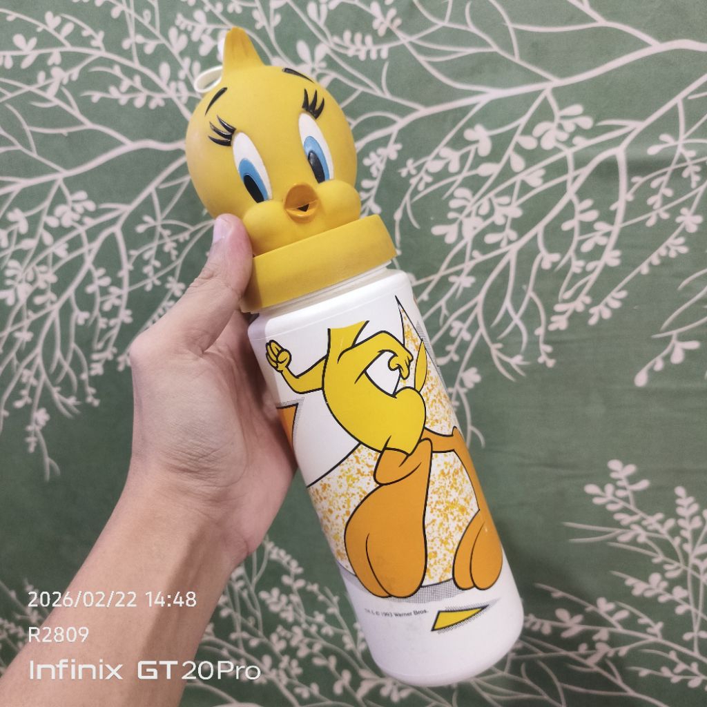 Botol Minum Tweety Vintage Movie World 1995