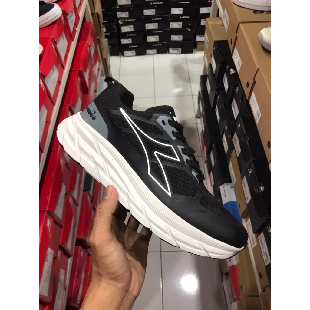 BIG SALE DIADORA JAF HITAM [DIAX15320403] ORIGINAL SEPATU PRIA/SLIP ON/SNEAKERS