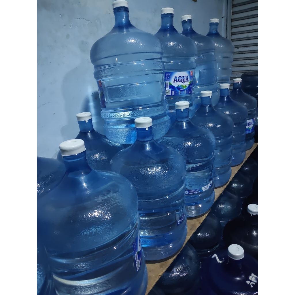 galon kosong Aqua