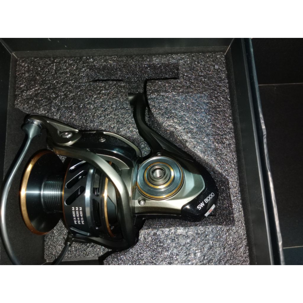 REEL KENZI BOSTON SW 8000 / REEL BADAK