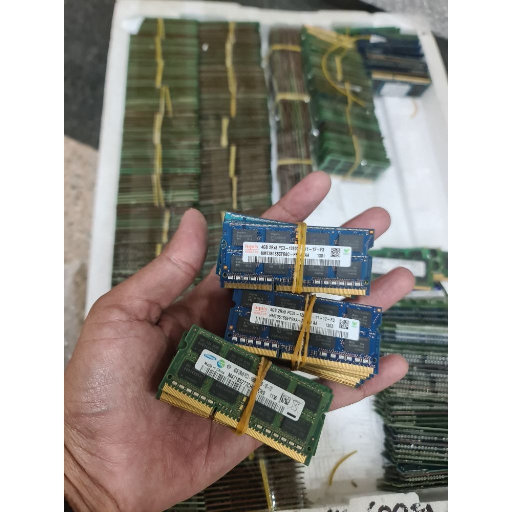 Ram 2 Giga  Memory Laptop Normal