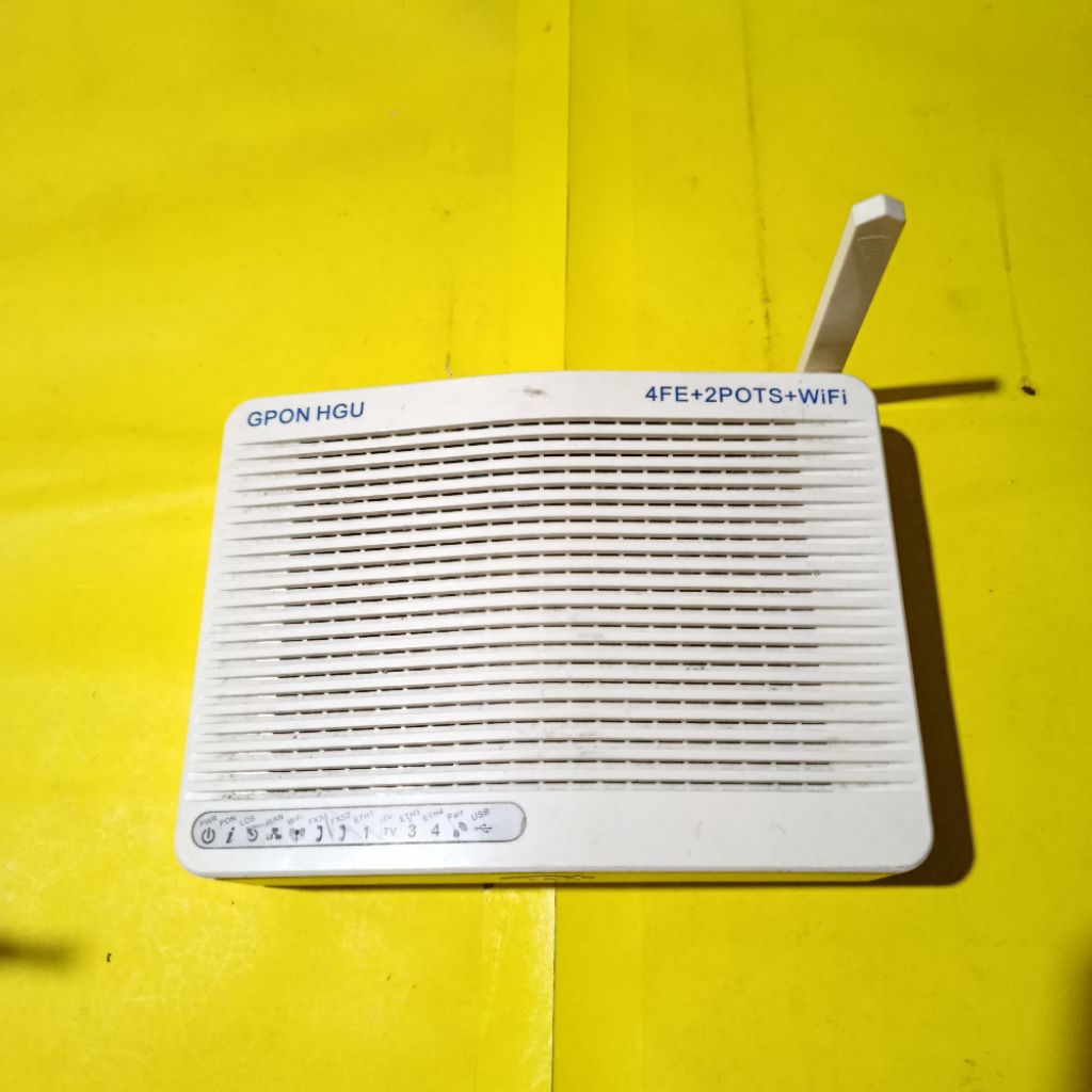 GPON ONU 4FE+2POTS+WIFI