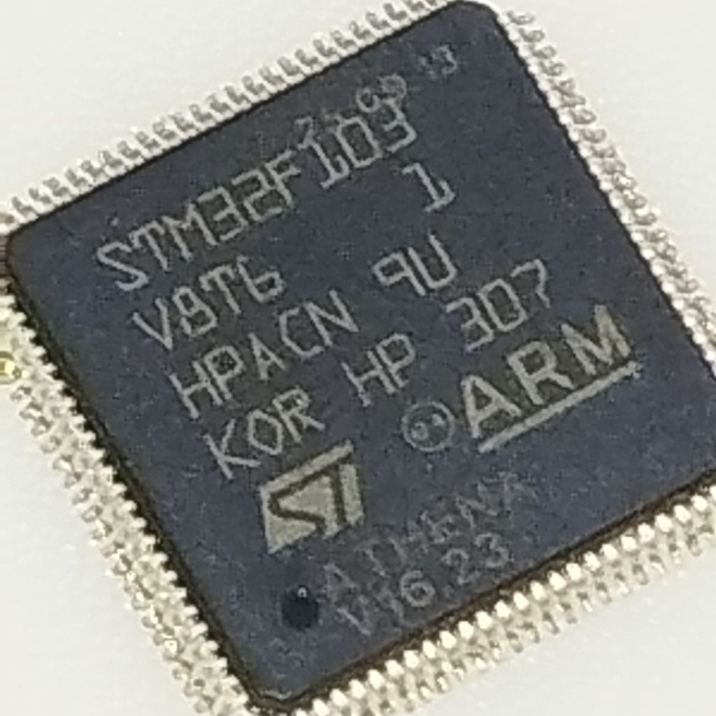 IC STM32F103