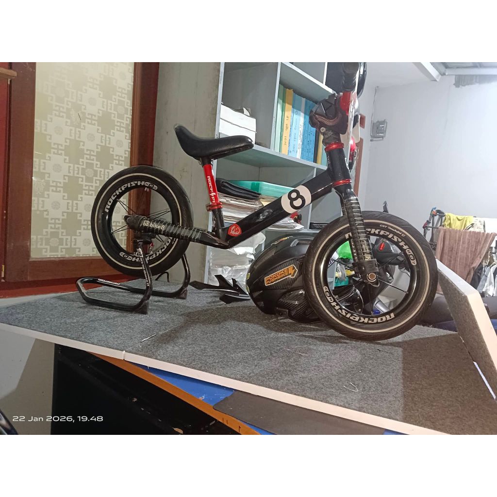 sepeda Pushbike Bike8 Racing