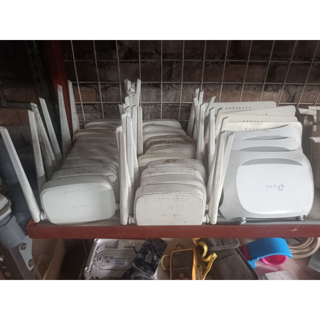 ROUTER TENDA BEKAS NORMAL